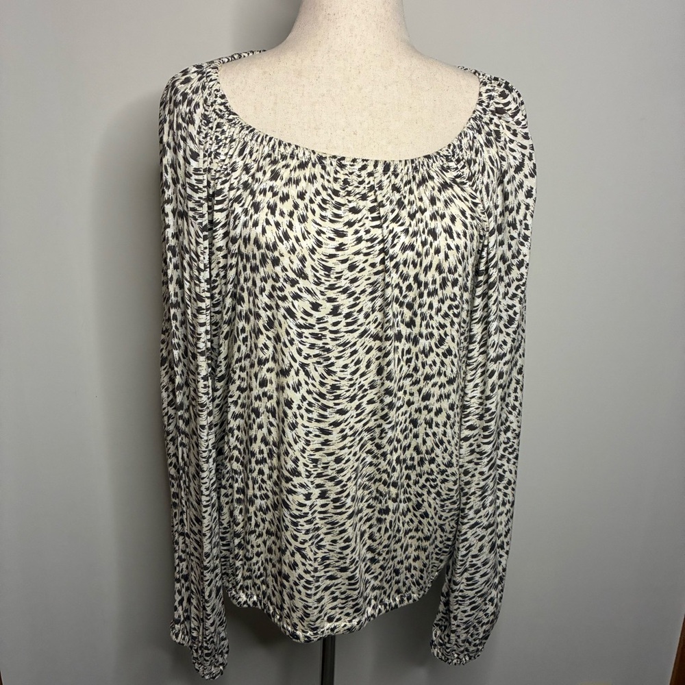 Anthropologie Long Sleeve Printed Blouse Neutral Motif Size L